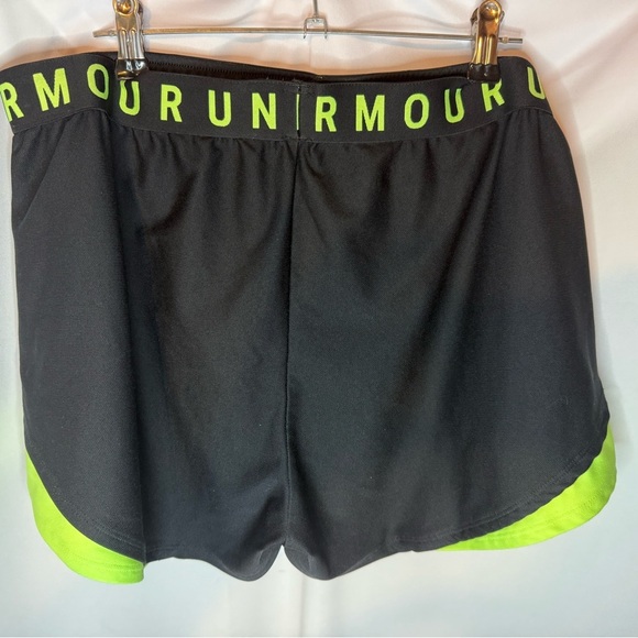 Under Armour Black and Green Athletic Shorts with Elastic Waistband - Picture 2 of 2